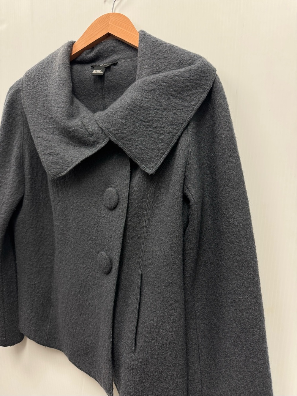 Sandro Sportswear Dark Charcoal Gray Peacoat with Wide Collar 100% wool - Picture 3 of 6